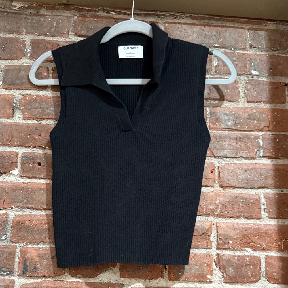 Old Navy Women's Black Ribbed Tank Top